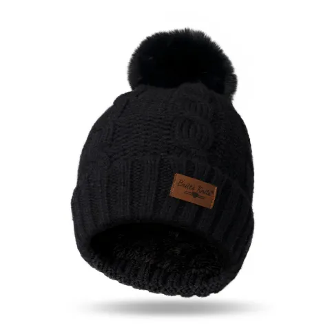Cozy Classic Pom Hat Black
