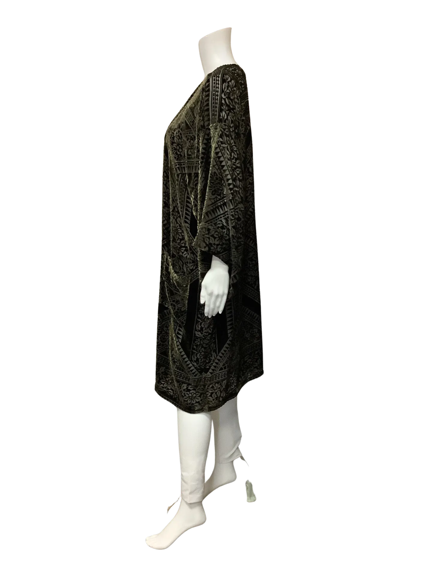 Johnny Was Women's Cardigan Green Velvet Kimono Sleeves Size: XL